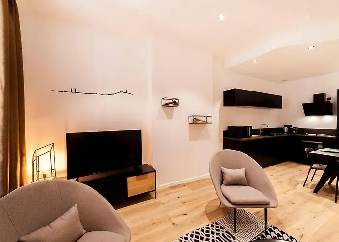 In | Sejour De Gamme - Clim & Balneo Apartment *